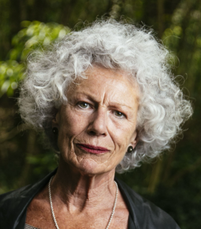 Photo of Dr Kim Hill